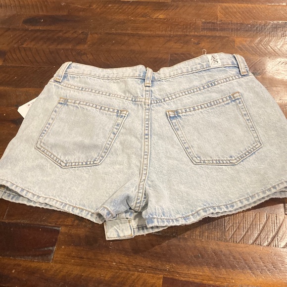 NWT Altar’d State light wash denim wrap skort M - Picture 6 of 9